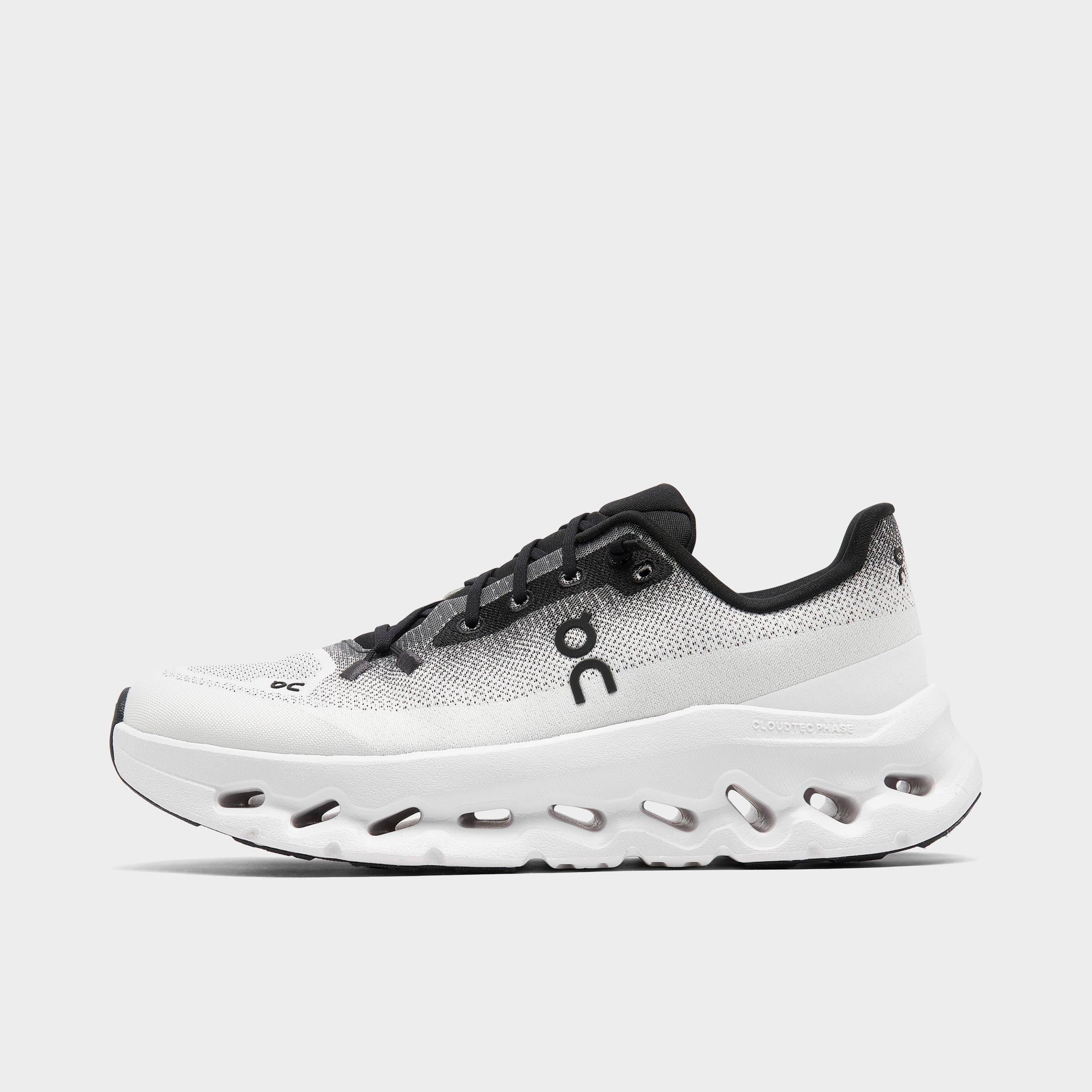 ON Cloudtilt trainers black ivory